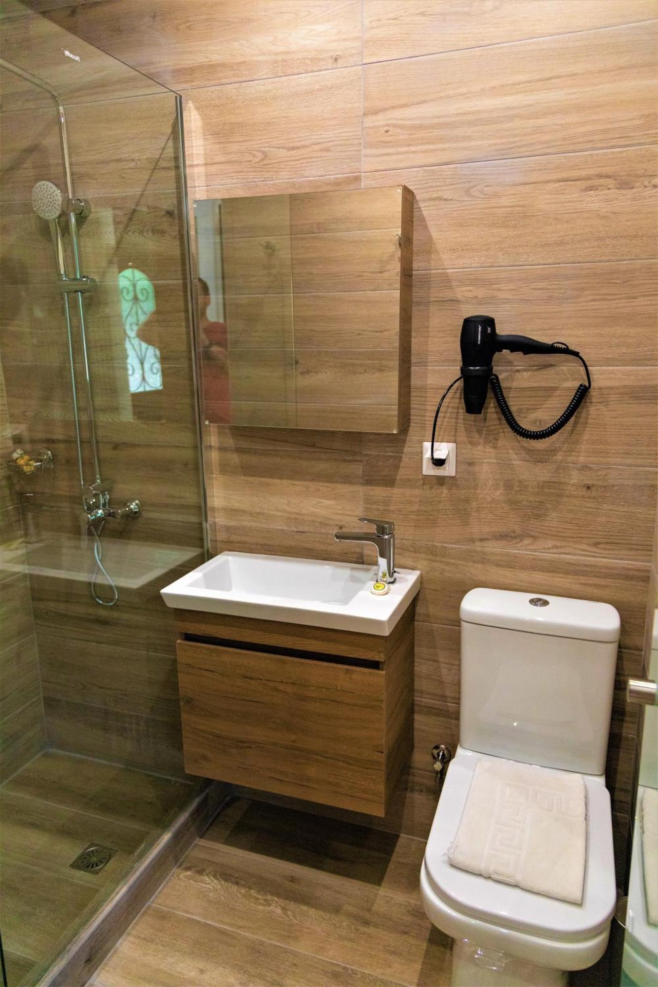 Ampoulos Rooms & Apartments Kedro Bagian luar foto