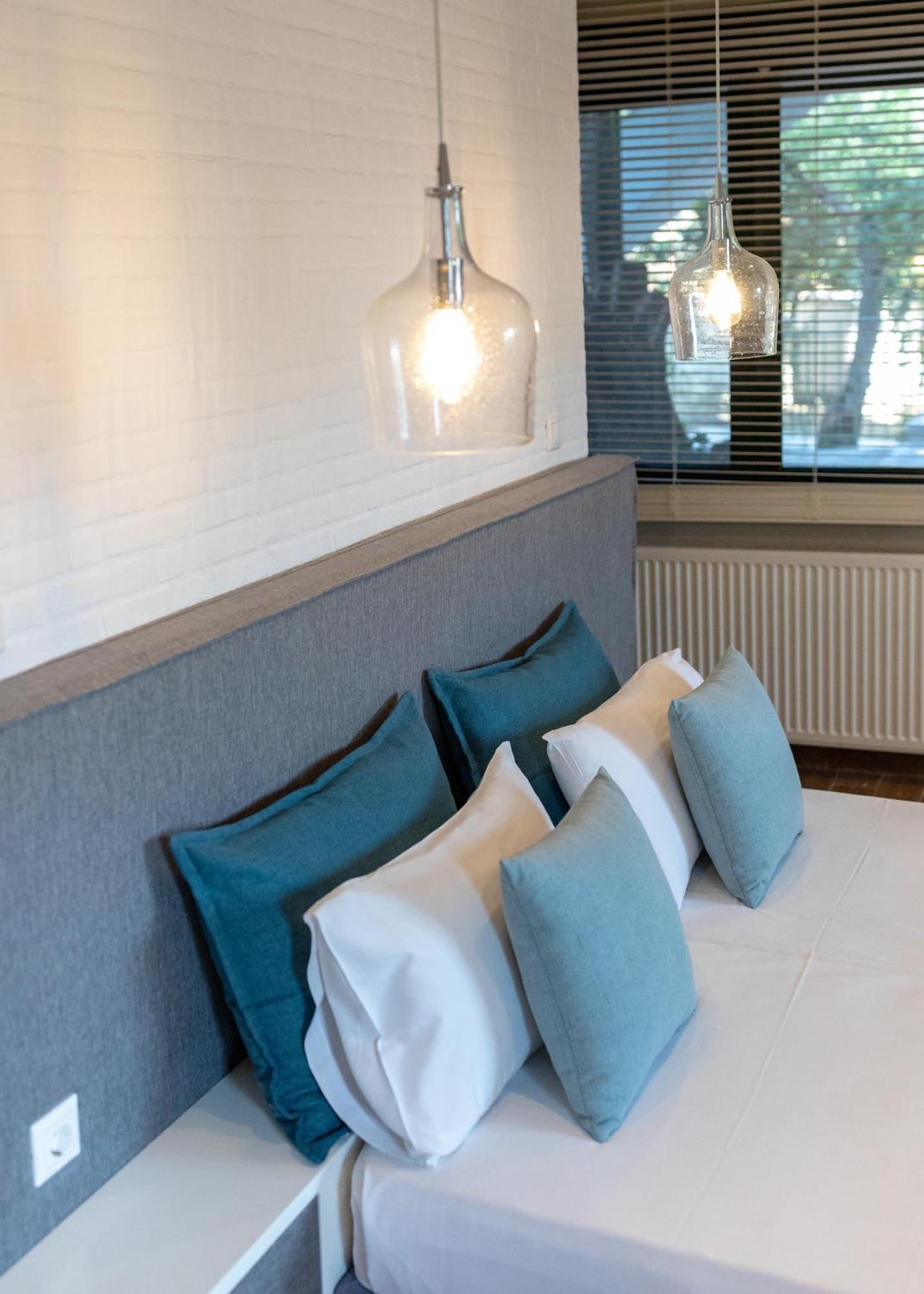 Ampoulos Rooms & Apartments Kedro Bagian luar foto
