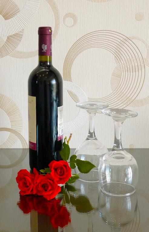 Ampoulos Rooms & Apartments Kedro Bagian luar foto